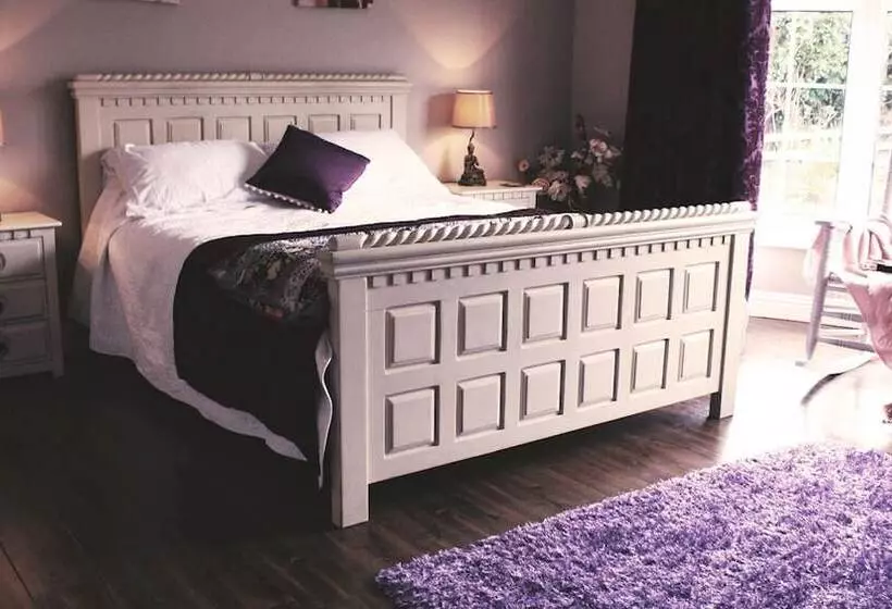 Aamiaismajoitus (B&B) Beaufort House Accomodation