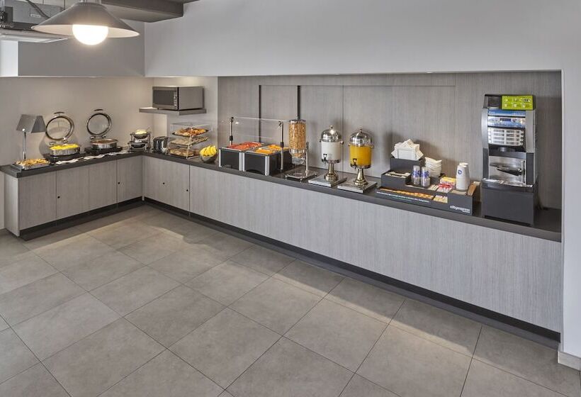 Отель City Express Junior By Marriott Ciudad De México Sullivan