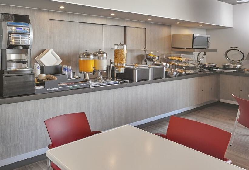 Отель City Express Junior By Marriott Ciudad De México Sullivan
