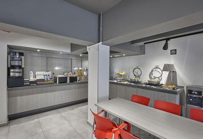 Отель City Express Junior By Marriott Ciudad De México Sullivan