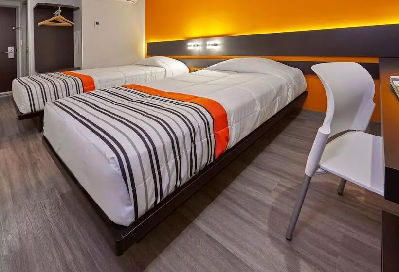 Hotelli City Express Junior By Marriott Ciudad De México Sullivan