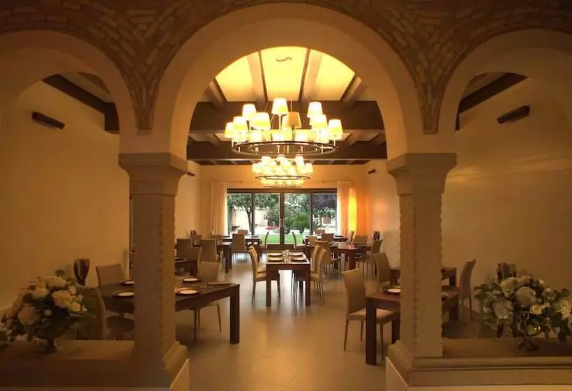 Hotelli Les Clarisses Boutique