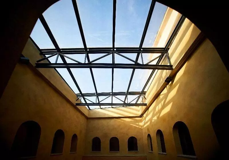 Hotelli Les Clarisses Boutique