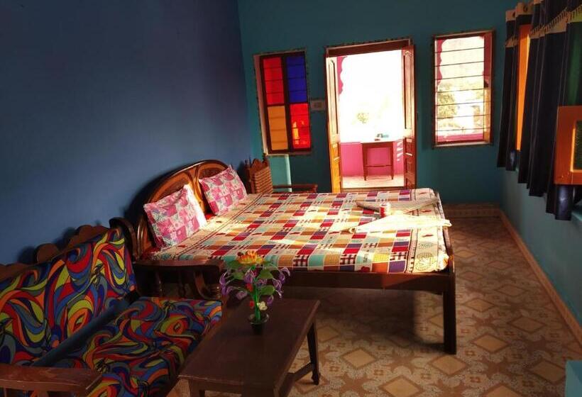 Hotel Paramount Palace