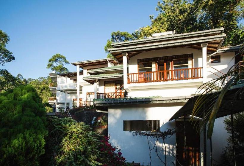 هتل Sky Green Resort