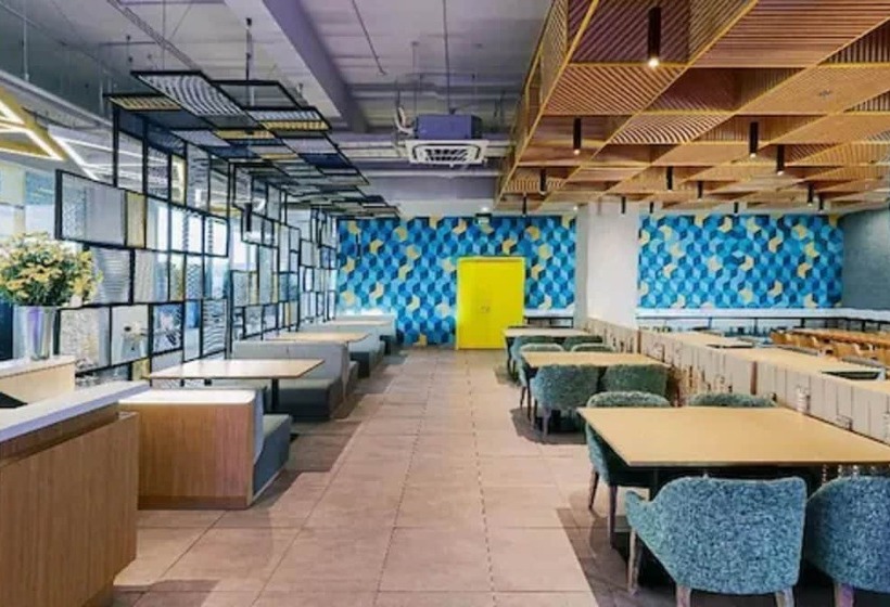 Yello Hotel Paskal Bandung