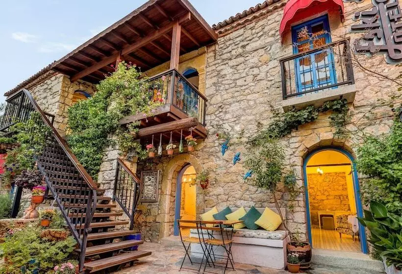 Majatalo Alacati Eski Ev