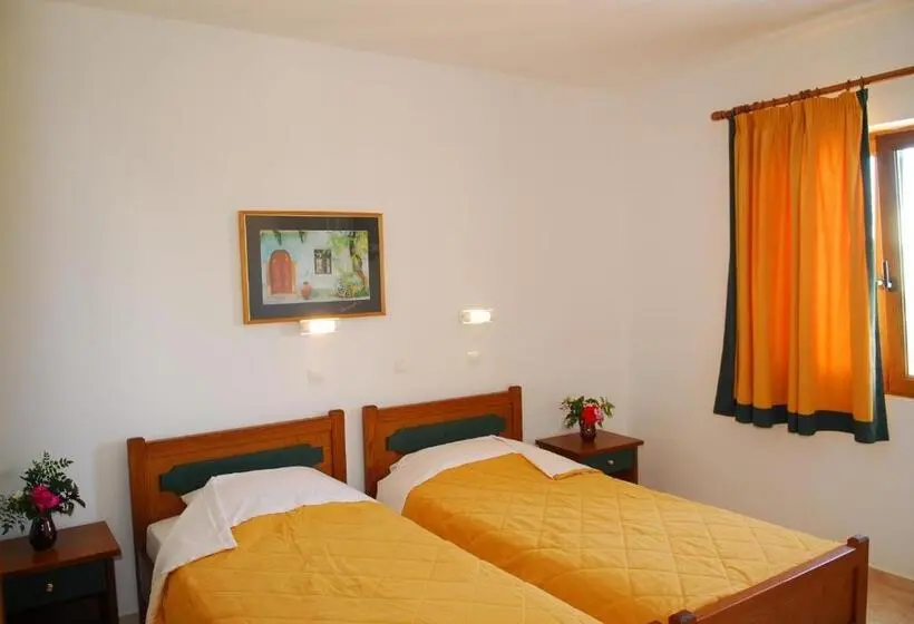 Apollo City Hotel   Maliatim
