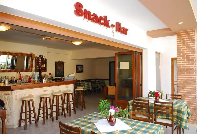 Apollo City Hotel   Maliatim