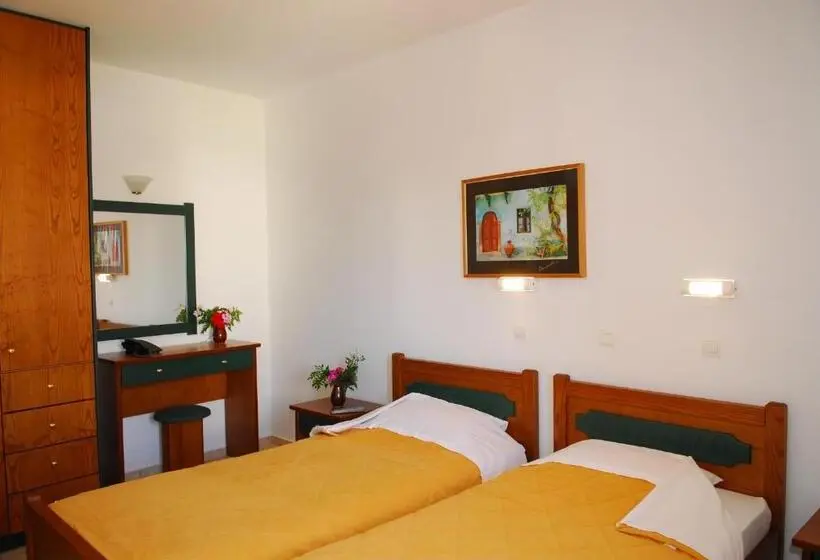 Apollo City Hotel   Maliatim