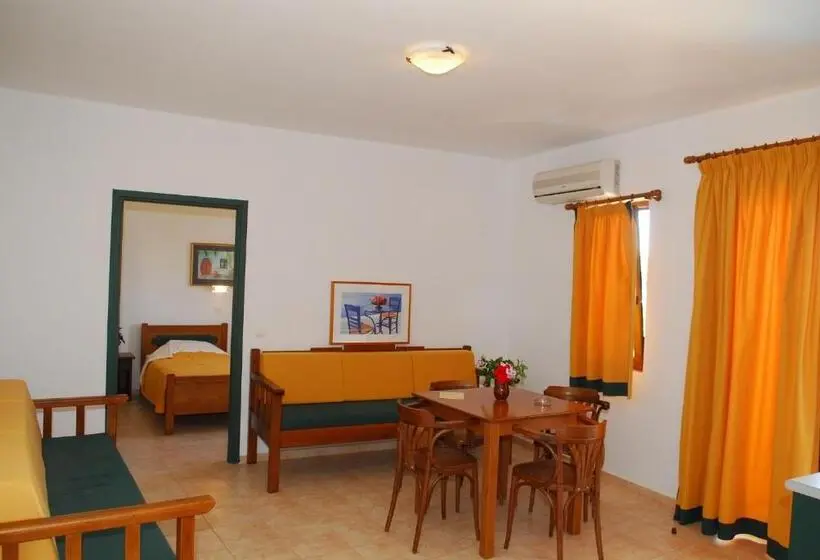 Apollo City Hotel   Maliatim