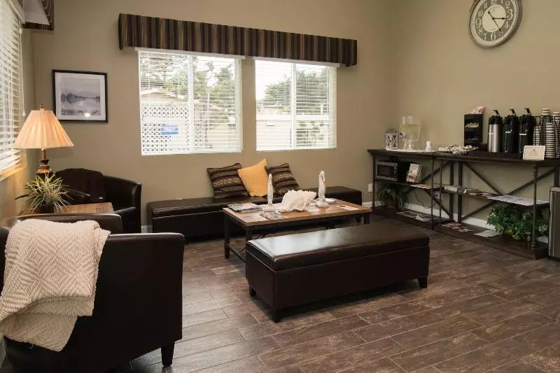 Retkeilymaja Monterey Peninsula Inn