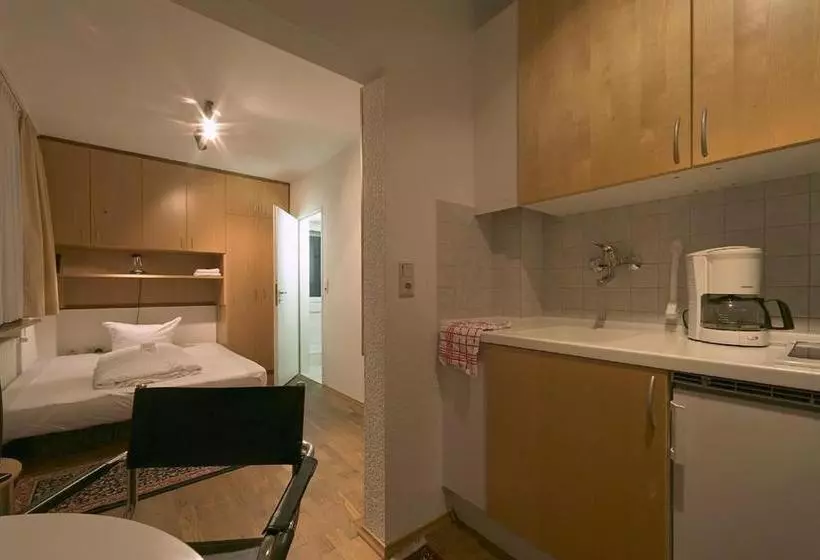 Appart International Boarding House