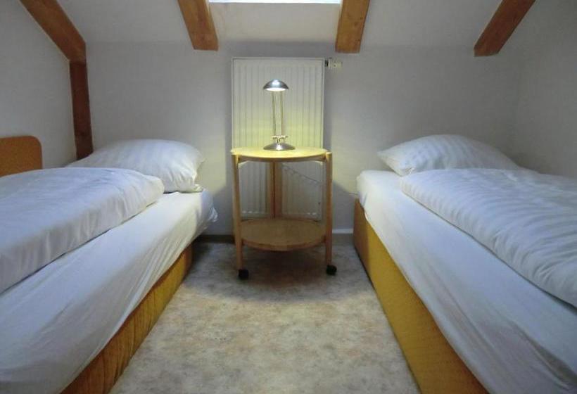 Appart International Boarding House