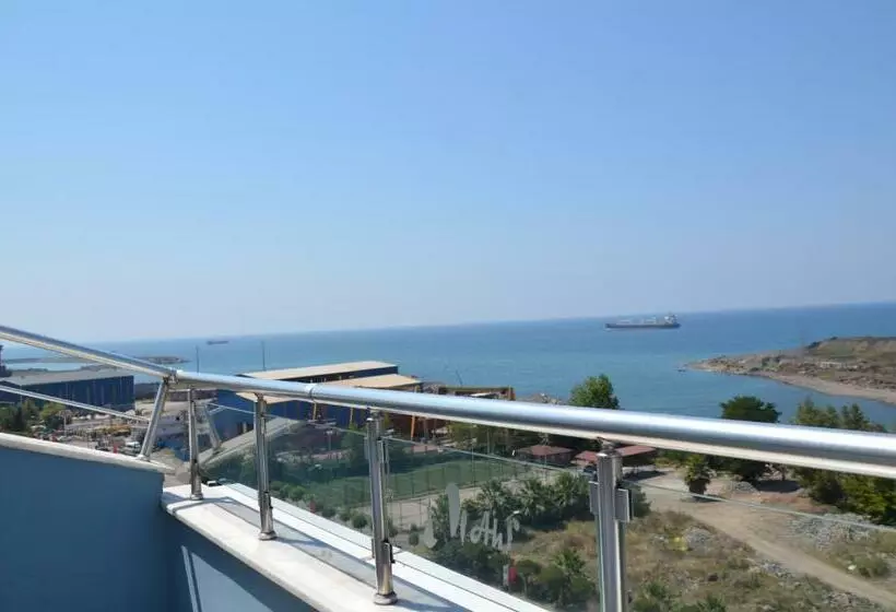 Grand Ahos Hotel & Spa