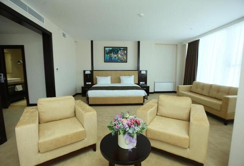 Harmony Hotel Baku