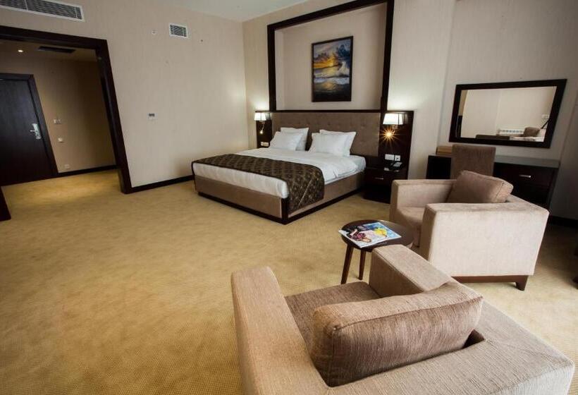 Harmony Hotel Baku