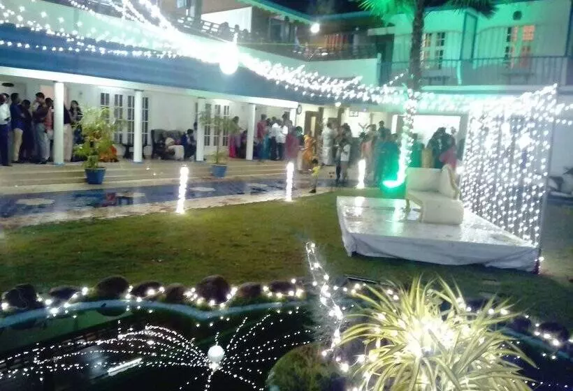 Hotelli Mare Blu Resort