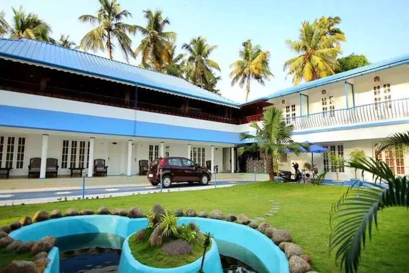 Hotelli Mare Blu Resort