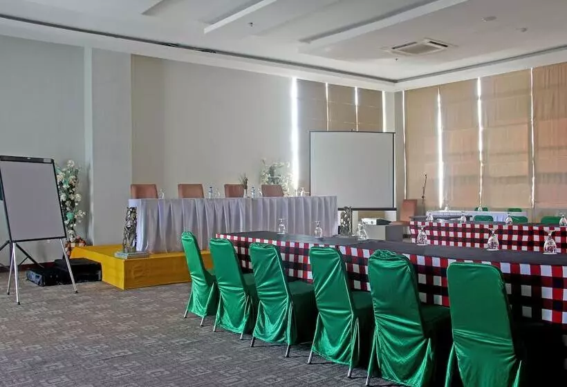 ホテル Reddoorz Near Dreamland Beach Uluwatu