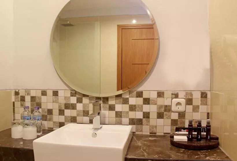 ホテル Reddoorz Near Dreamland Beach Uluwatu