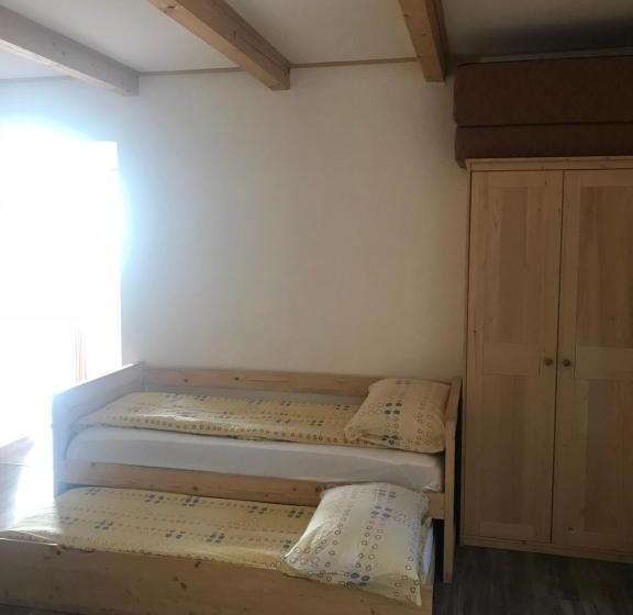 Pensjonat Apartments & Rooms Preseren