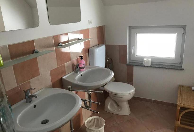 Pensjonat Apartments & Rooms Preseren