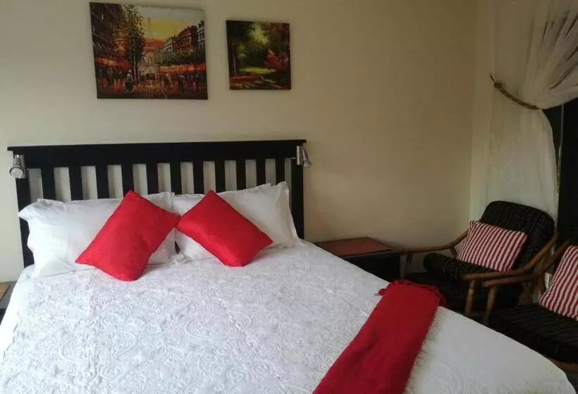 ペンション Avalon Guest House