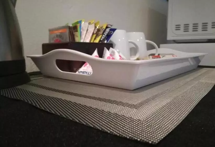 ペンション Avalon Guest House