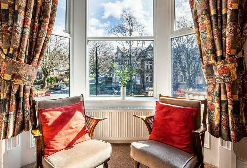 پانسیون Fountains Guest House Harrogate Stays