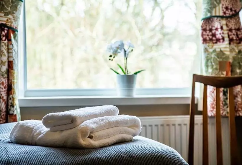 ペンション Fountains Guest House  Harrogate Stays