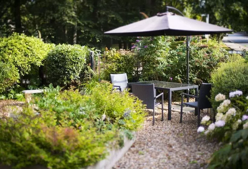 ペンション Fountains Guest House  Harrogate Stays