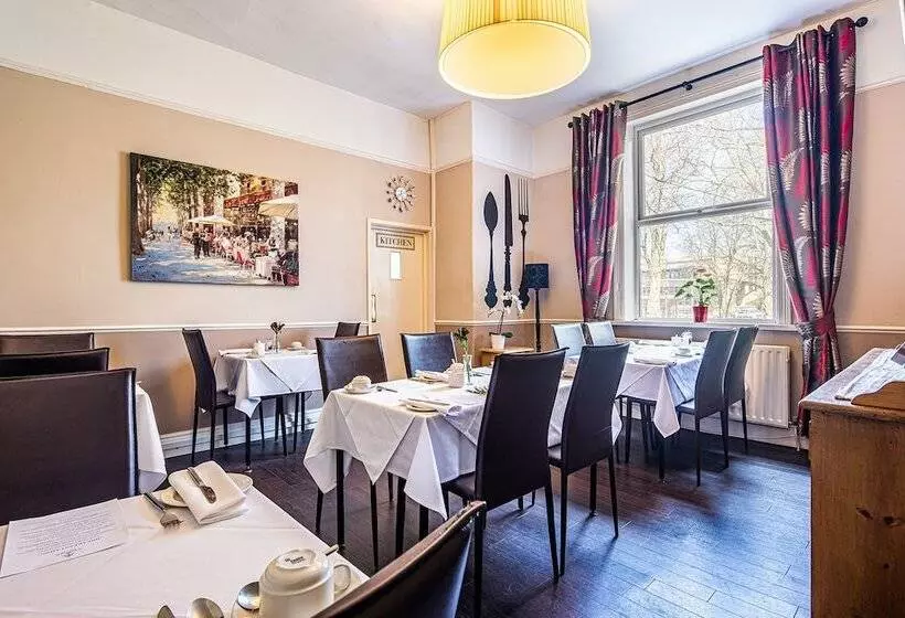 ペンション Fountains Guest House  Harrogate Stays
