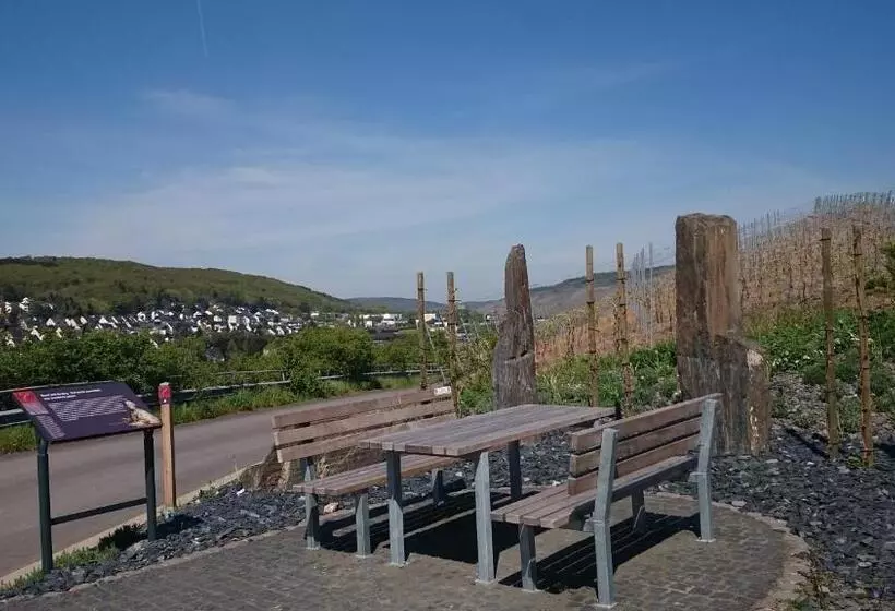 Majatalo Gästehaus Am Schlossberg