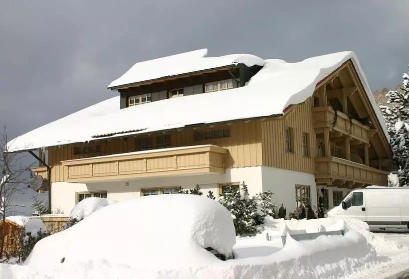 Majatalo Haus Vierjahreszeiten