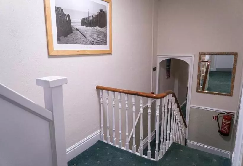 ペンション Jedburgh Guest House