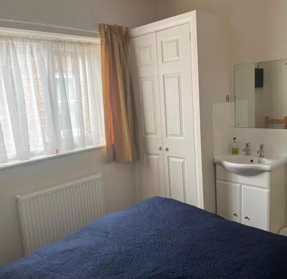 ペンション Jedburgh Guest House