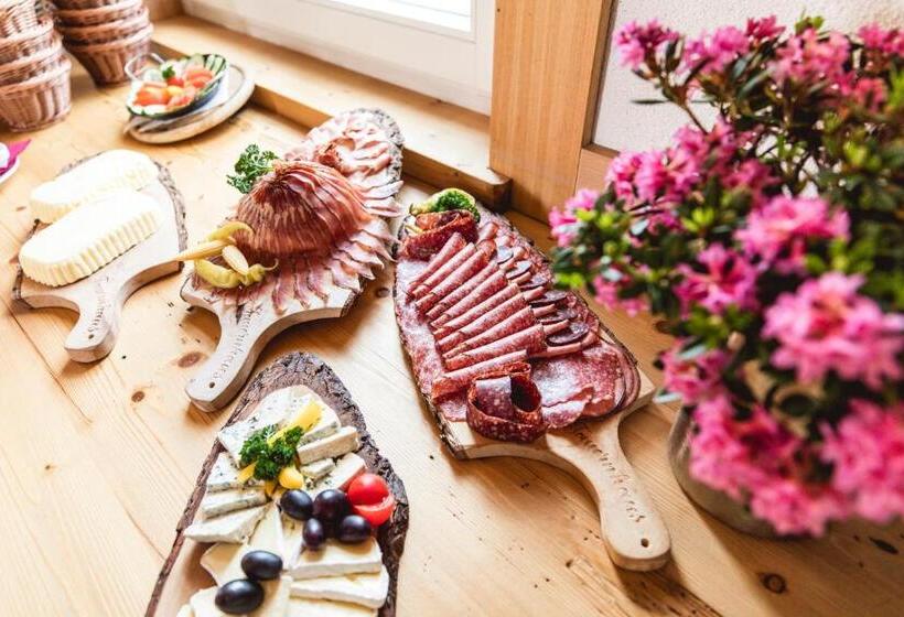 بنسيون Matreier Tauernhaus