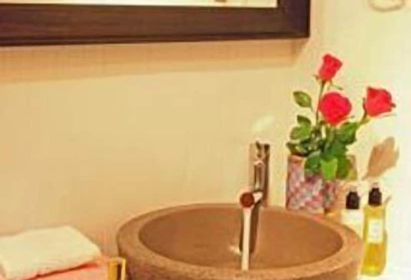 פנסיון Stannards Guest Lodge 4 Star B&b, Knysna