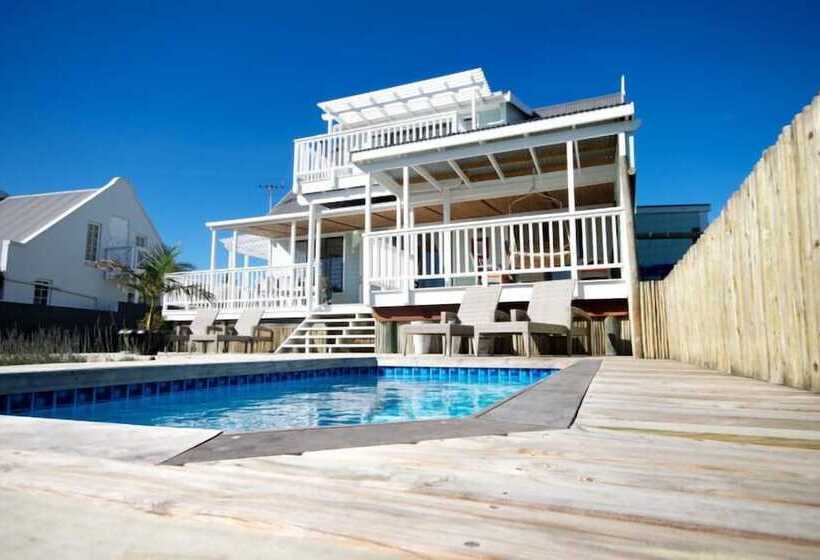 פנסיון Stannards Guest Lodge 4 Star B&b, Knysna