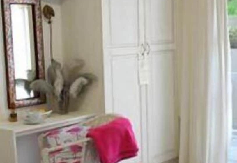 פנסיון Stannards Guest Lodge 4 Star B&b, Knysna