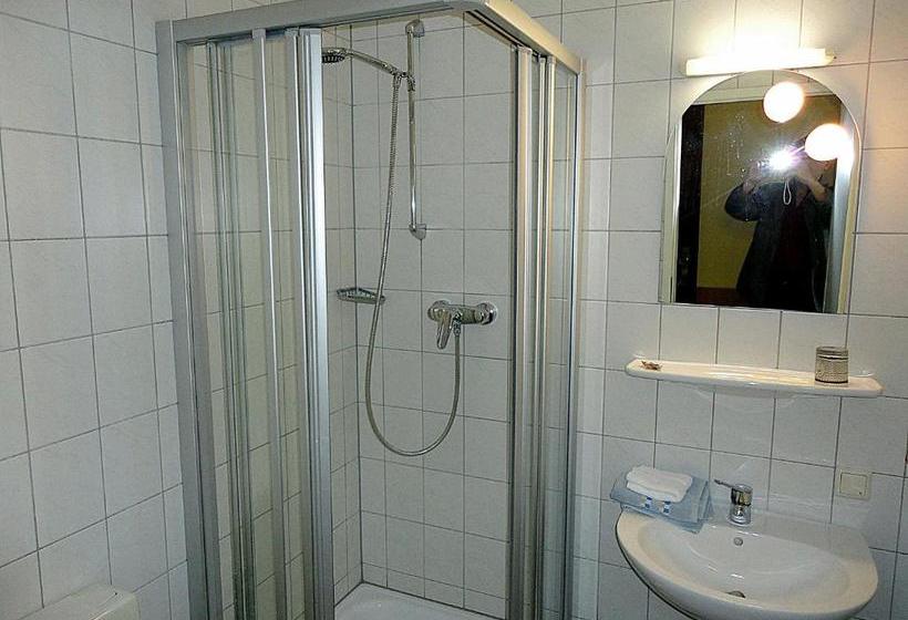 ペンション Waldgasthof Friedrichsberg