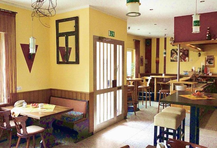 ペンション Waldgasthof Friedrichsberg