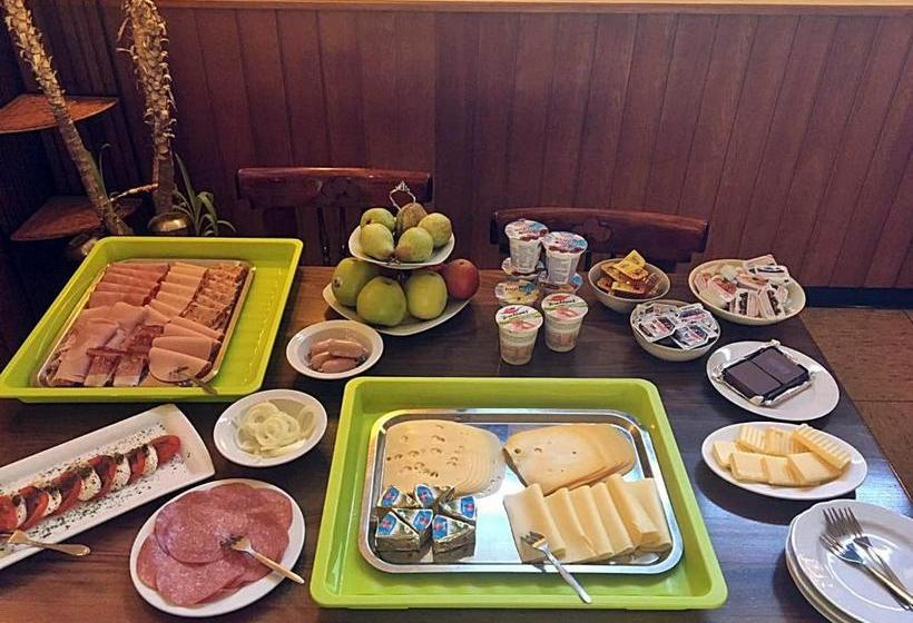 ペンション Waldgasthof Friedrichsberg