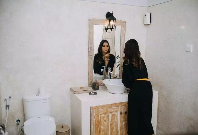 リゾートホテル Freddies Villas Ubud Bali