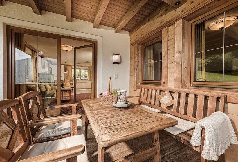 Aster Boutique Hotel & Chalets