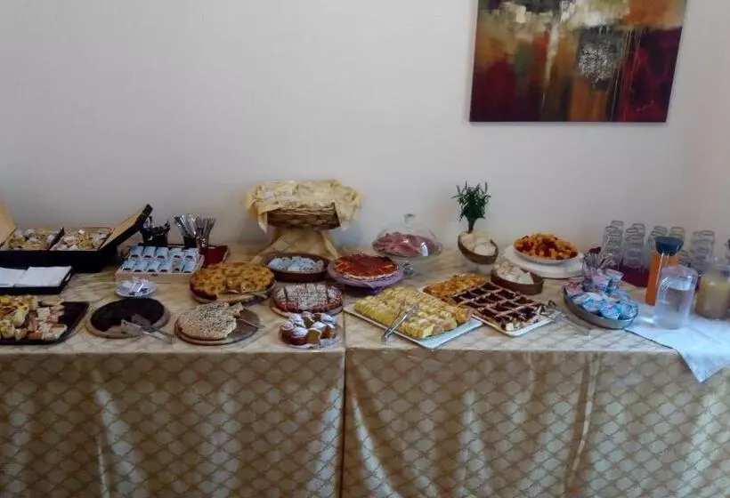 ホテル Agriturismo Raggioverde