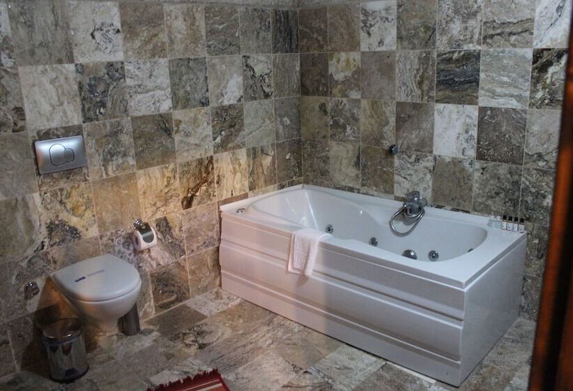 Hotel Dilek Tepesi Cave