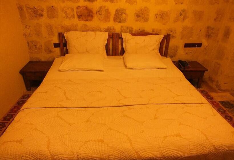 Hotel Dilek Tepesi Cave