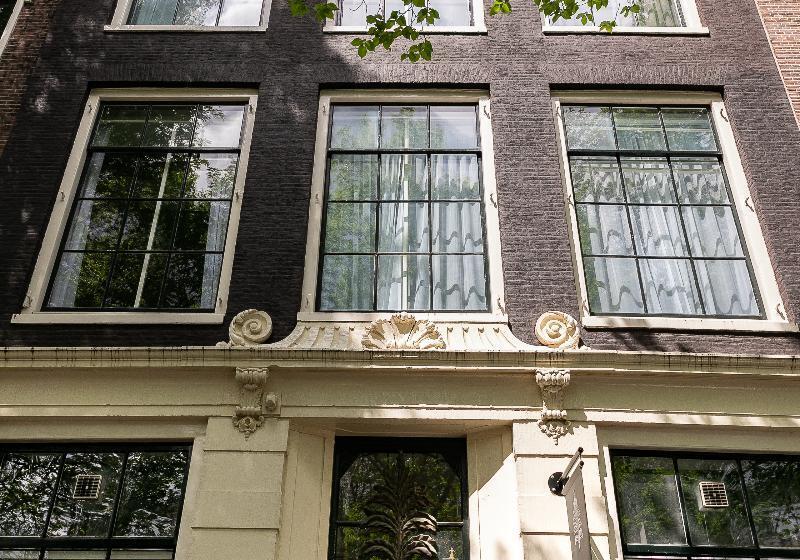 فندق The Sixteen